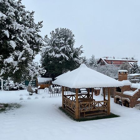 Villa Laura Liptovský Mikuláš Dış mekan fotoğraf
