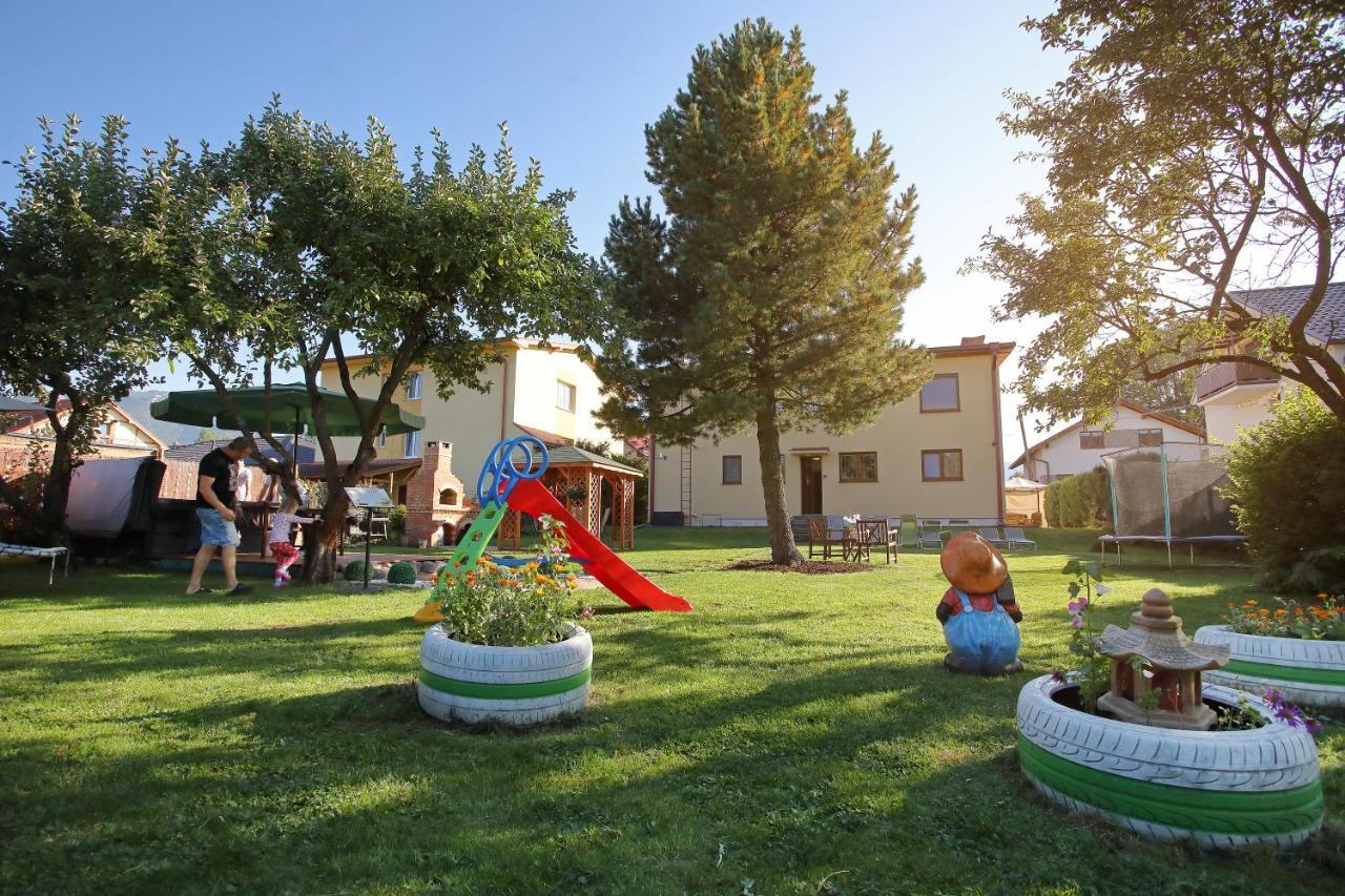 Villa Laura Liptovský Mikuláš Dış mekan fotoğraf
